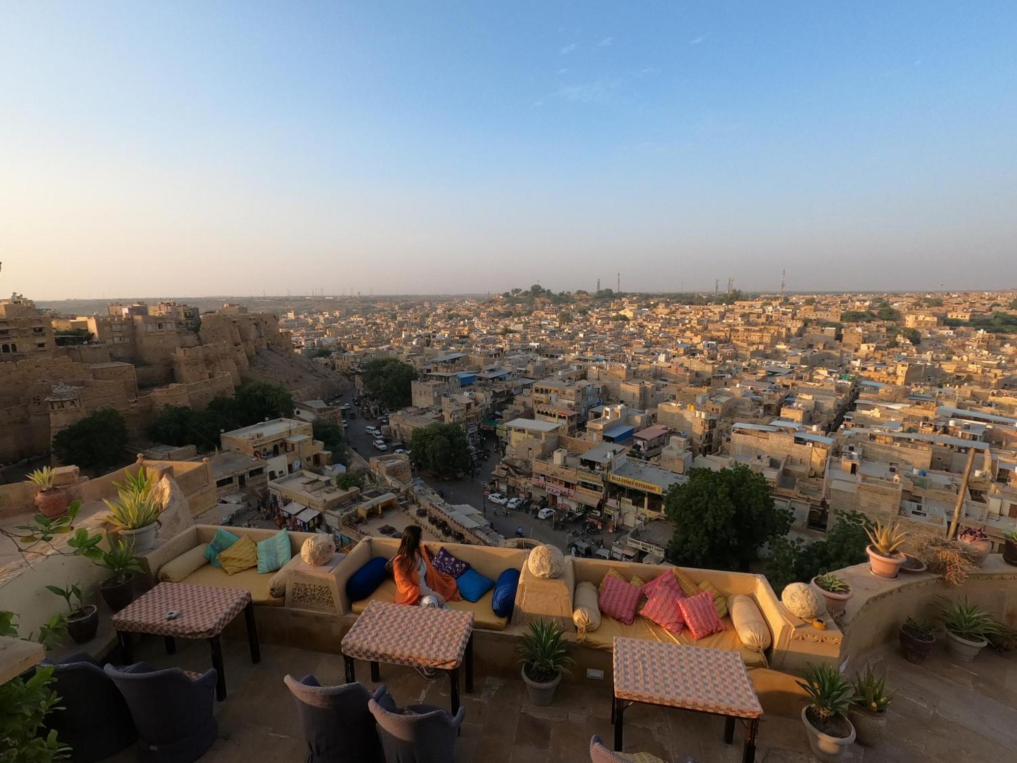 Hotel Garh Jaisal Haveli Dzsaiszalmer Kültér fotó