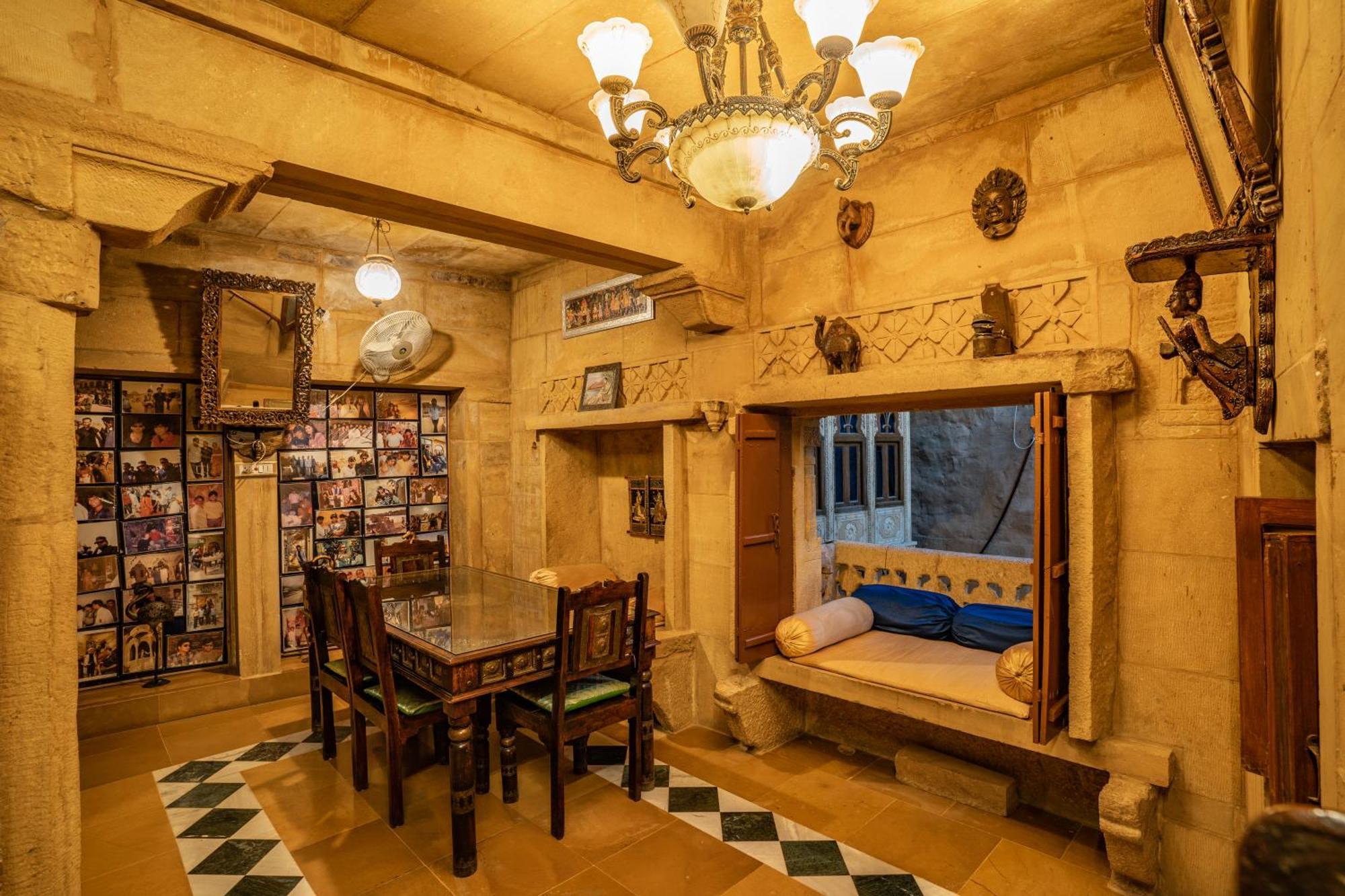 Hotel Garh Jaisal Haveli Dzsaiszalmer Kültér fotó