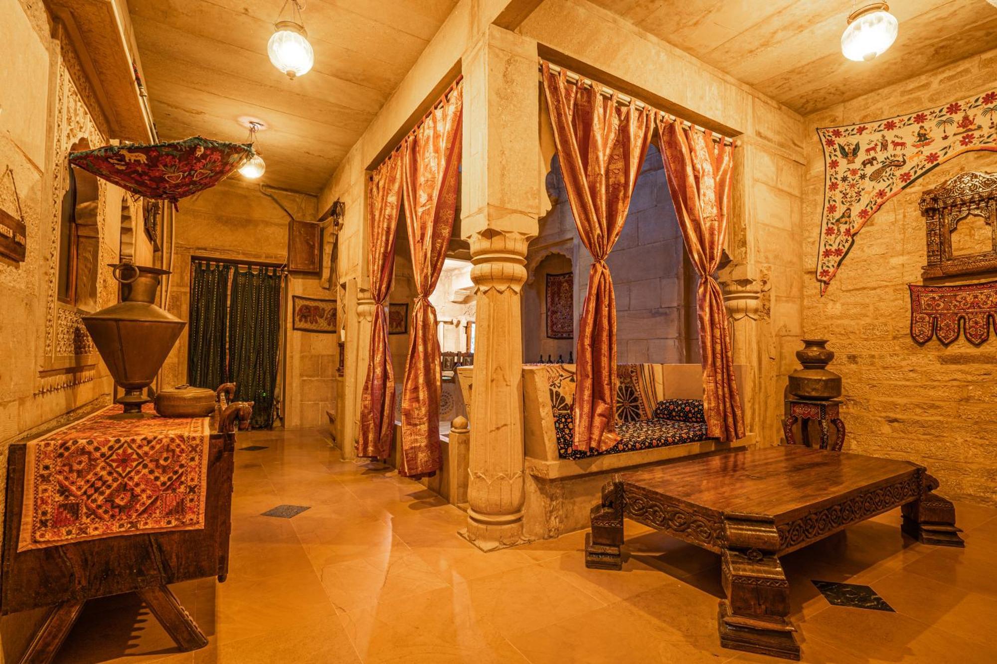 Hotel Garh Jaisal Haveli Dzsaiszalmer Kültér fotó