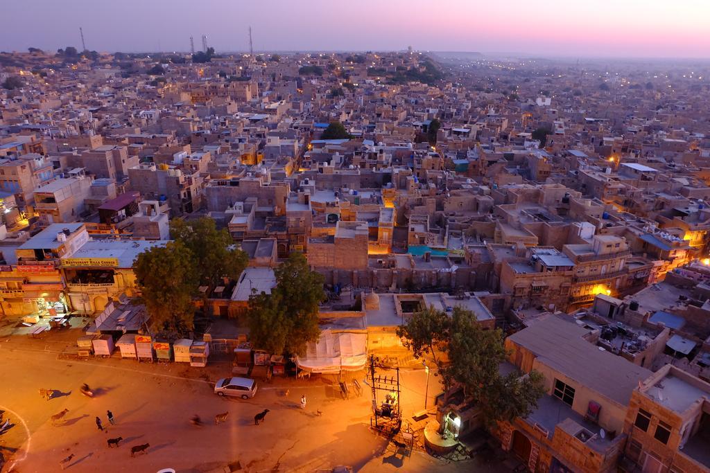 Hotel Garh Jaisal Haveli Dzsaiszalmer Kültér fotó