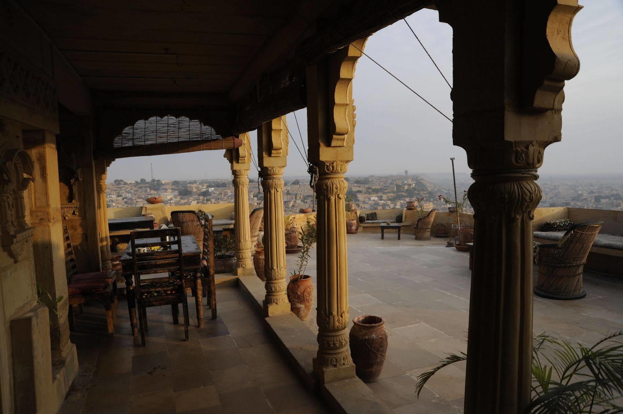 Hotel Garh Jaisal Haveli Dzsaiszalmer Kültér fotó