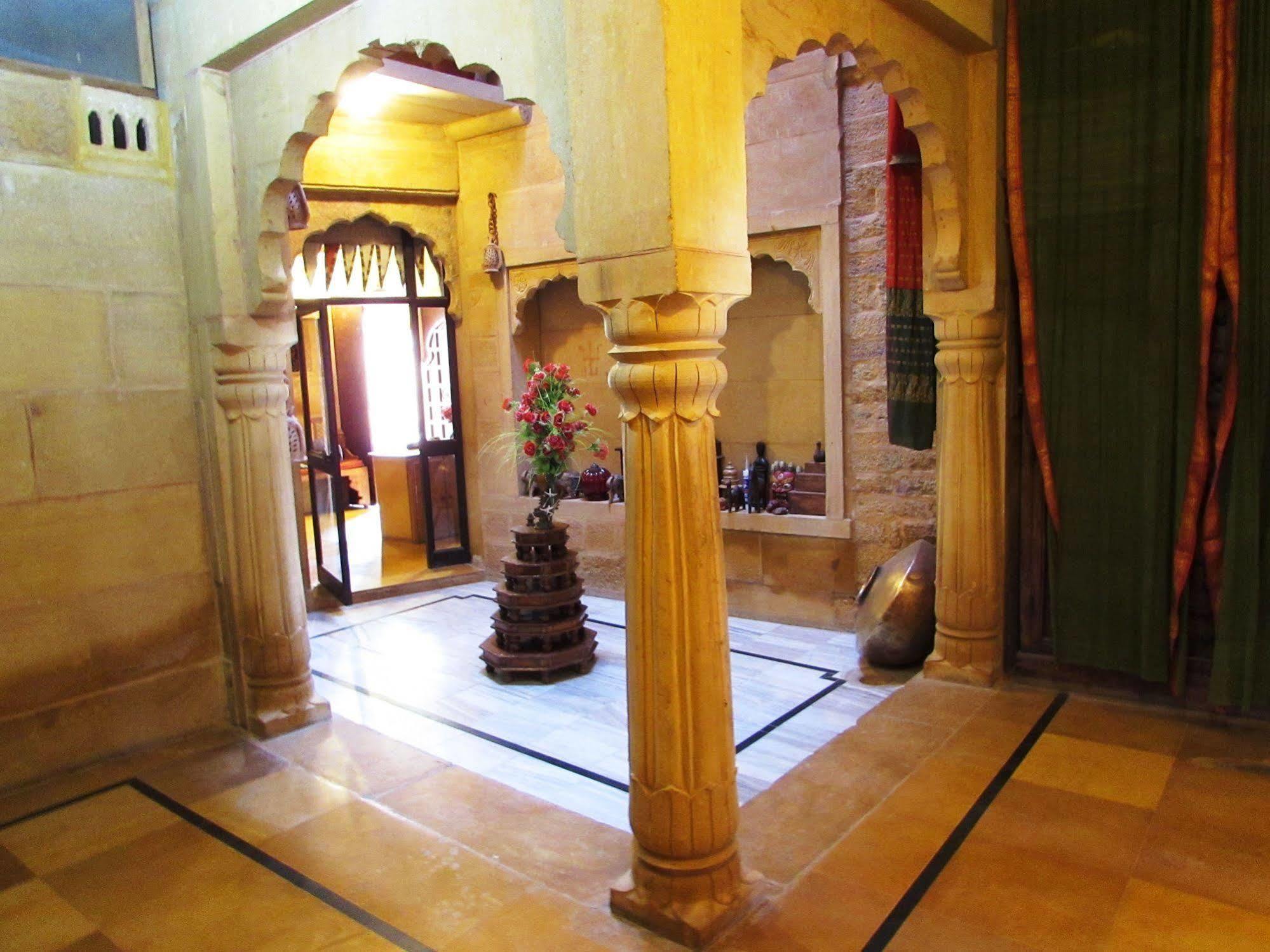 Hotel Garh Jaisal Haveli Dzsaiszalmer Kültér fotó